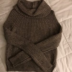 Thick turtleneck sweater